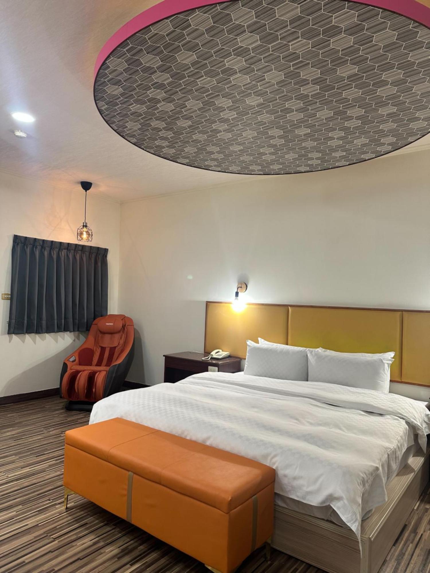 Hua Du Motel Jiji Exterior photo